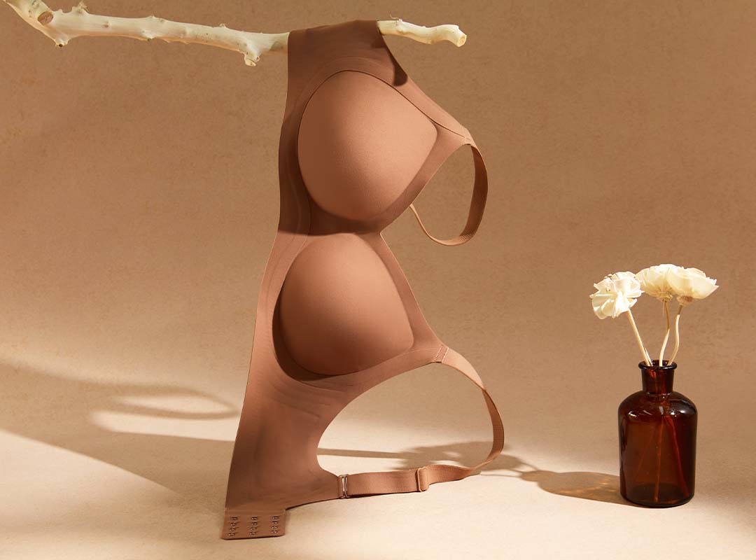 The Bra That Hugs Back: Sourcing Post-Surgery & Comfort Intimates for a Meaningful Mother’s Day