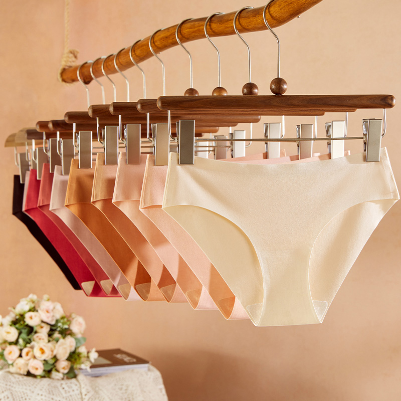 Distributor seamless panties for women